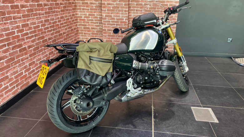 24MY BMW R12 Ninet